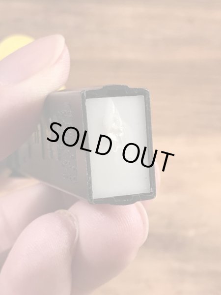 Looney Tunesのダフィーダックの70’sヴィンテージ足無しPezディスペンサー