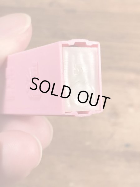 アニマルシリーズの羊の70〜80’sヴィンテージ足なしPezディスペンサー