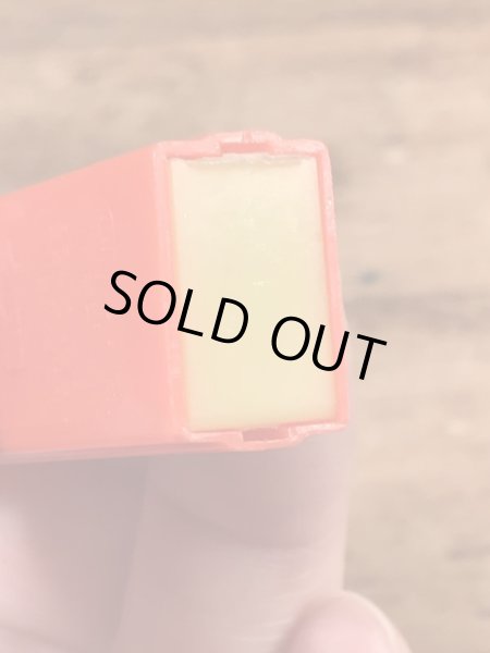 イースターのChick in Eggの60〜70’sヴィンテージ足無しPezディスペンサー