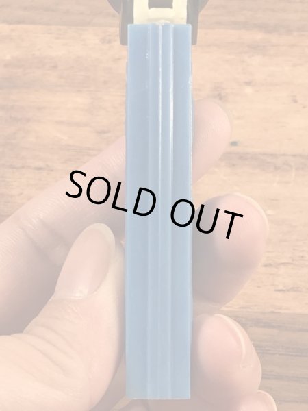 アニマルシリーズのRavenの60〜70’sヴィンテージ足無しPezディスペンサー