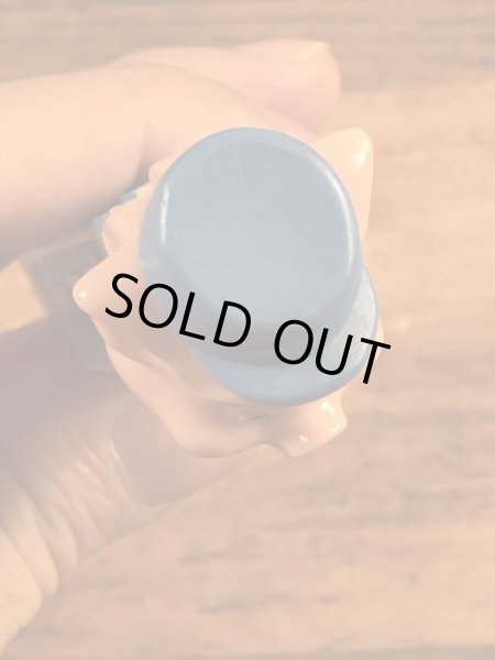 ディズニーキャラクターの3匹のこぶたの60〜70年代ビンテージ足無しペッツ