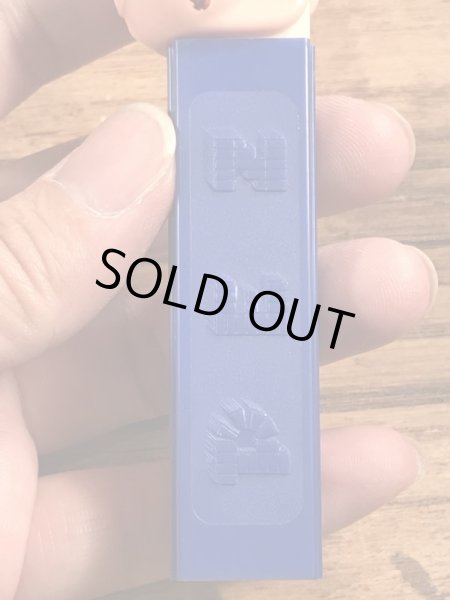 ヒューマンシリーズのEngineerの70’sヴィンテージ足無しPezディスペンサー