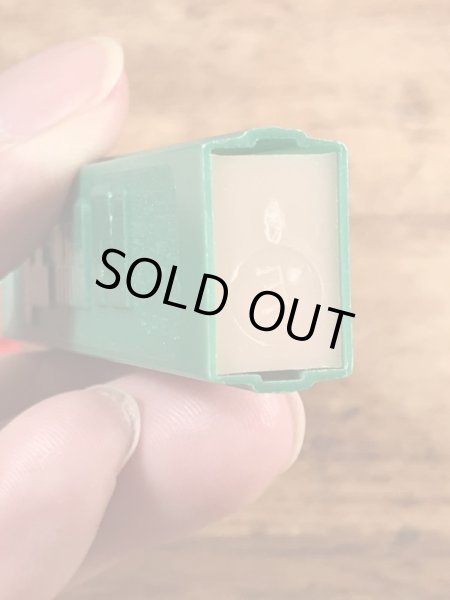 アニマルシリーズのRoosterの60〜70’sヴィンテージ足無しPezディスペンサー