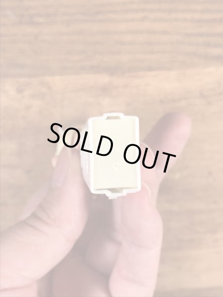 ヒューマンシリーズのNurseの70’sヴィンテージ足無しPezディスペンサー