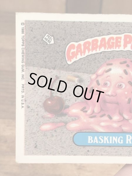 トップス社製のガーベッジペイルキッズの80年代ビンテージステッカーカード