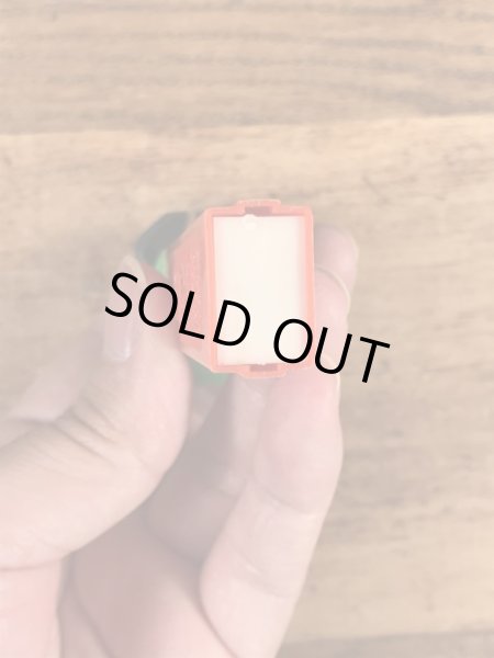 アニマルシリーズのYappy Dogの60〜70’sヴィンテージ足無しPezディスペンサー