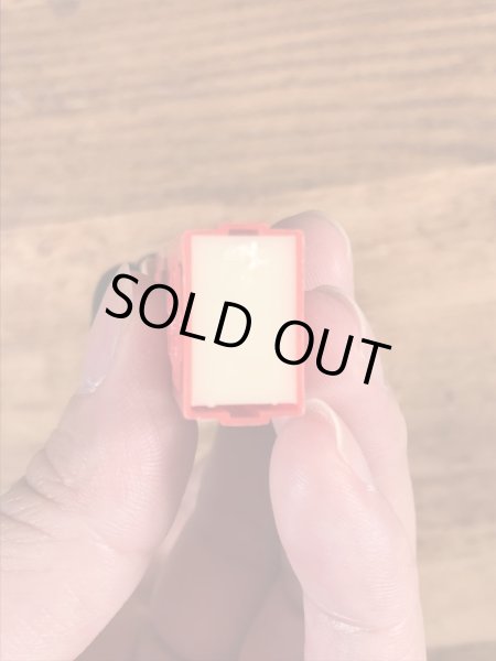 DisneyキャラクターのCaptain Hookの60〜70'sヴィンテージ足無しPezディスペンサー