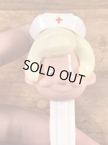 人間シリーズのナースの70年代ビンテージ足無しペッツ