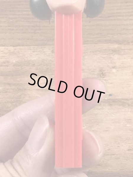 DisneyキャラクターのCaptain Hookの60〜70'sヴィンテージ足無しPezディスペンサー