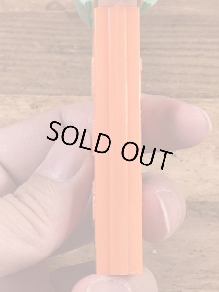 アニマルシリーズのワニの50~60’sヴィンテージ足無しPezディスペンサー