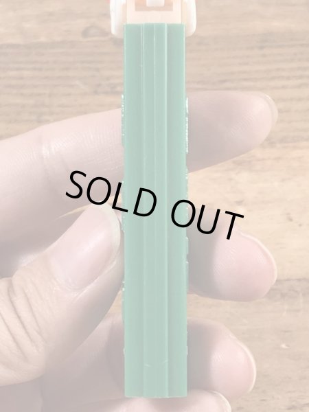 アニマルシリーズのRoosterの60〜70’sヴィンテージ足無しPezディスペンサー