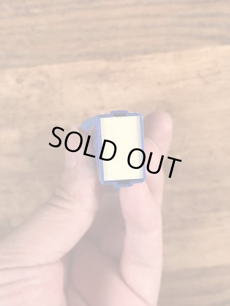 ヒューマンシリーズのEngineerの70’sヴィンテージ足無しPezディスペンサー