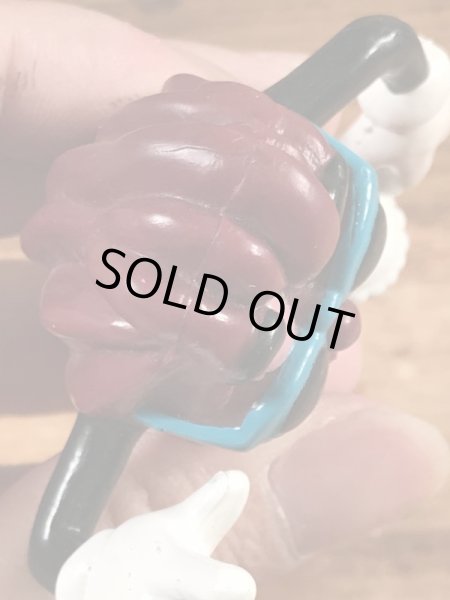 カリフォルニアレーズンのターコイズサングラスの80年代ビンテージPVCフィギュア