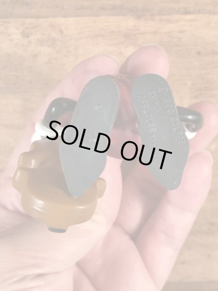 カリフォルニアレーズンズのベースプレイヤーの80’sヴィンテージPVCフィギュア