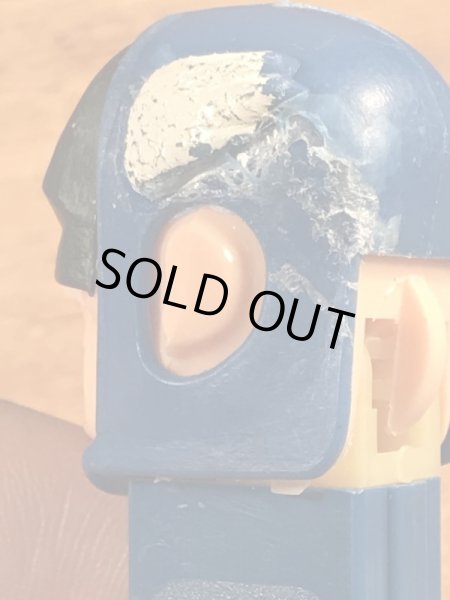 マーベルヒーローのキャプテンアメリカの70〜80’sヴィンテージ足無しPezディスペンサー