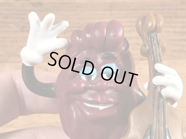 カリフォルニアレーズンのウッドベースの80年代ビンテージPVCフィギュア