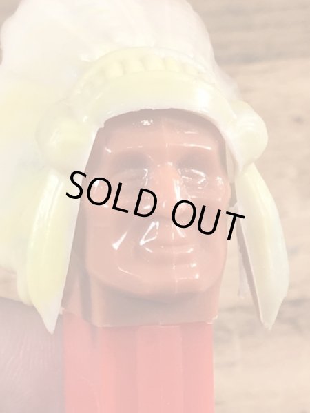 Indian Chiefの60〜70’sヴィンテージ足無しPezのディスペンサー