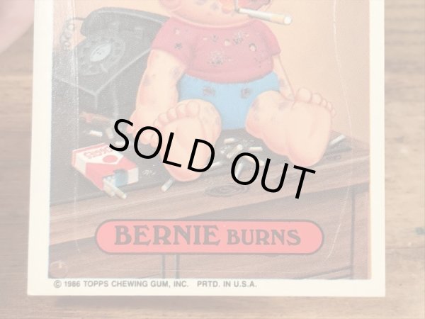 Topps社製のガーベッジペイルキッズの80’sヴィンテージカードシール