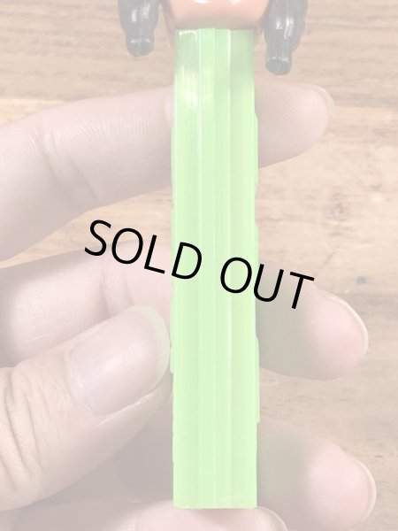 黄緑ステムのIndian Maidenの50〜60’sヴィンテージ足無しPezディスペンサー