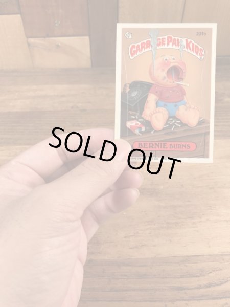 Topps社製のガーベッジペイルキッズの80’sヴィンテージカードシール