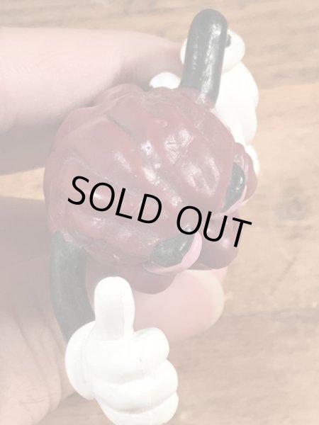 企業キャラクターのカリフォルニアレーズンの80年代ビンテージPVCフィギュア