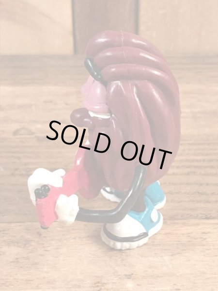 企業キャラクターのカリフォルニアレーズンズの80’sヴィンテージPVCフィギュア