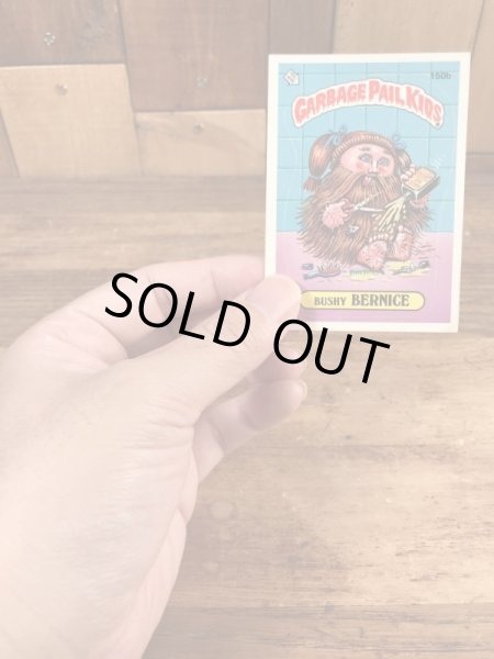 トップス社製のガーベッジペイルキッズの80年代ビンテージステッカーカード