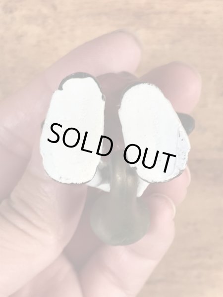 企業キャラクターのカリフォルニアレーズンズの80’sヴィンテージPVCフィギュア