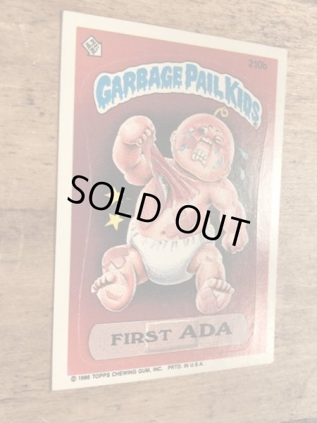 トップス社製のガーベッジペイルキッズの80年代ビンテージステッカーカード