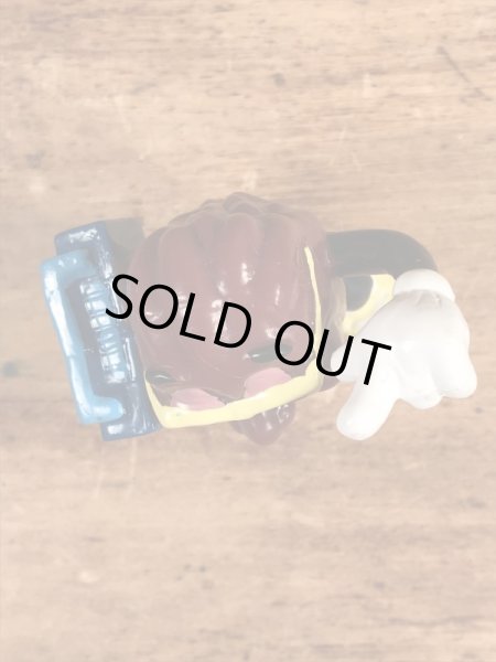 ハーディーズから配布されたカリフォルニアレーズンの80年代ビンテージPVCフィギュア