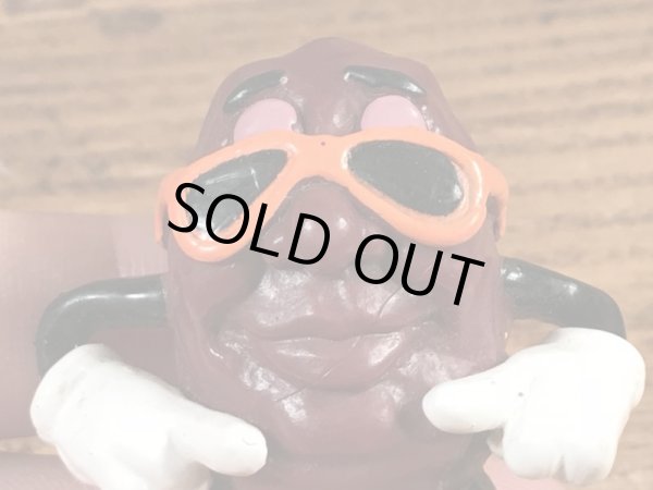 企業キャラクターのカリフォルニアレーズンの80年代ビンテージPVCフィギュア