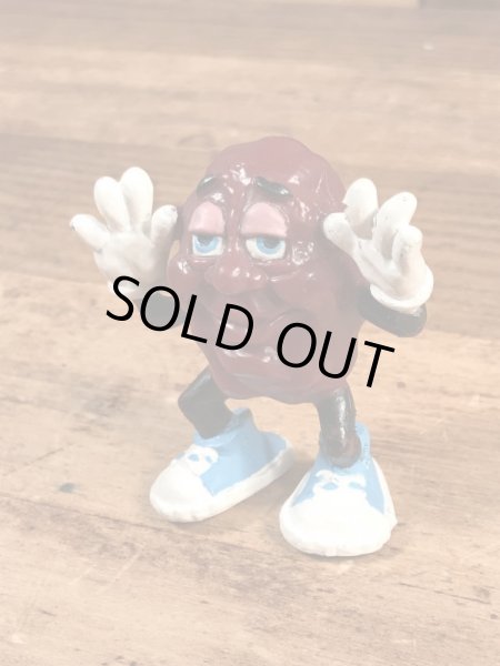 企業キャラクターのカリフォルニアレーズンズの80’sヴィンテージPVCフィギュア