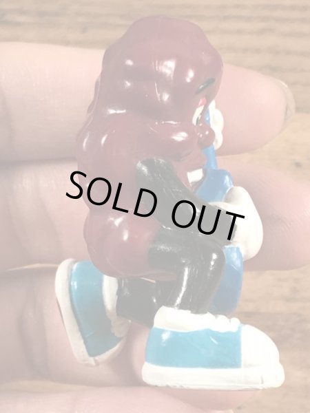 企業キャラクターのカリフォルニアレーズンズのヴィンテージPVCフィギュア