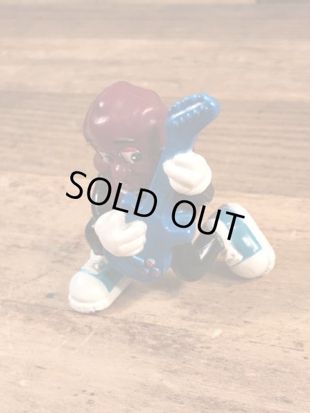 企業キャラクターのカリフォルニアレーズンズのヴィンテージPVCフィギュア