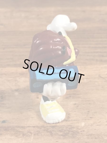 ハーディーズから配布されたカリフォルニアレーズンの80年代ビンテージPVCフィギュア