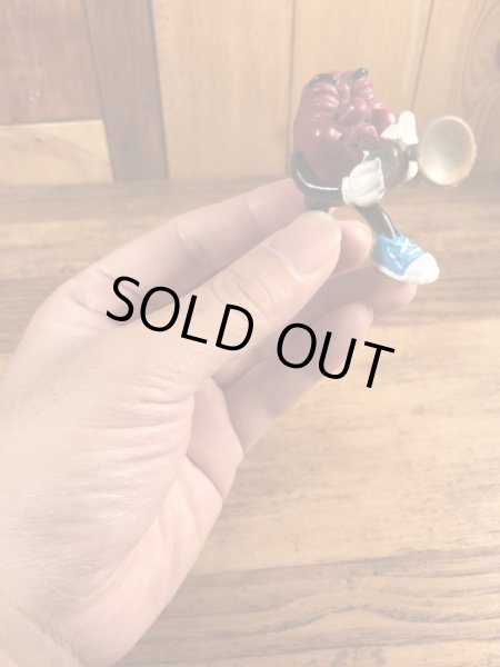 アドバタイジングキャラクターのカリフォルニアレーズンの80年代ビンテージPVCフィギュア