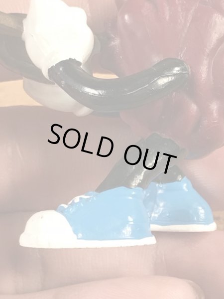 企業キャラクターのカリフォルニアレーズンズの80’sヴィンテージPVCフィギュア