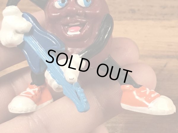 企業キャラクターのカリフォルニアレーズンズの80’sヴィンテージPVCフィギュア