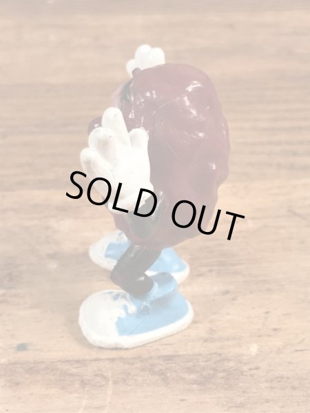 企業キャラクターのカリフォルニアレーズンズの80’sヴィンテージPVCフィギュア