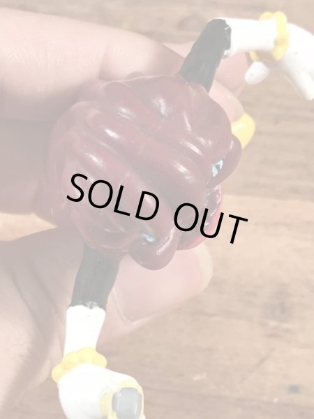 アドバタイジングキャラクターのカリフォルニアレーズンの80年代ビンテージPVCフィギュア