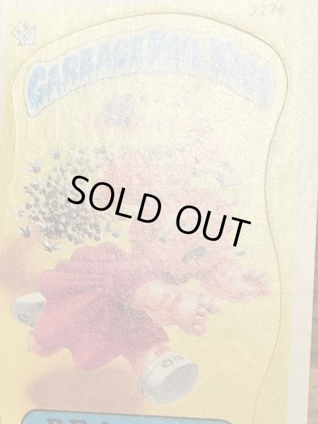 トップス社製のガーベッジペイルキッズの80年代ビンテージステッカーカード