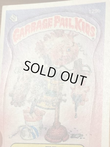 トップス社製のガーベッジペイルキッズの80年代ビンテージステッカーカード