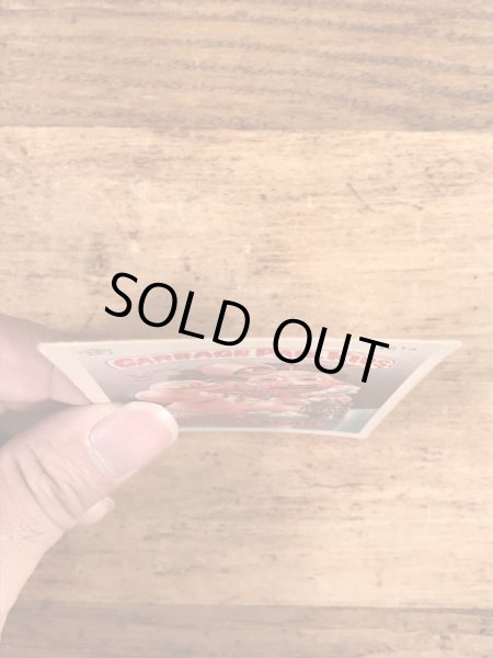 Topps社製のガーベッジペイルキッズの80’sヴィンテージカードシール