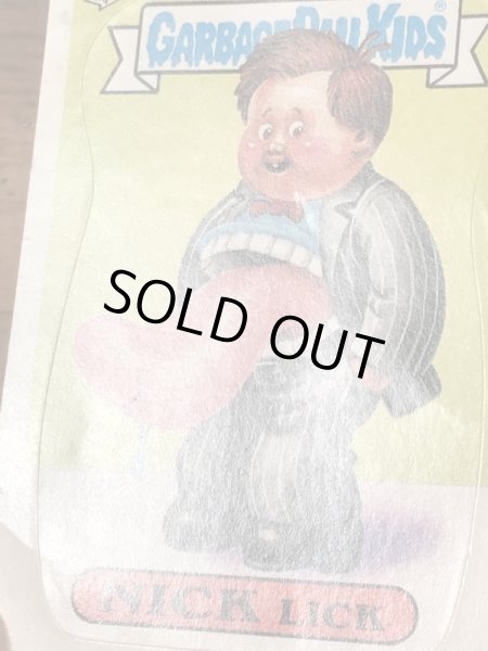 トップス社製のガーベッジペイルキッズの80年代ビンテージステッカーカード