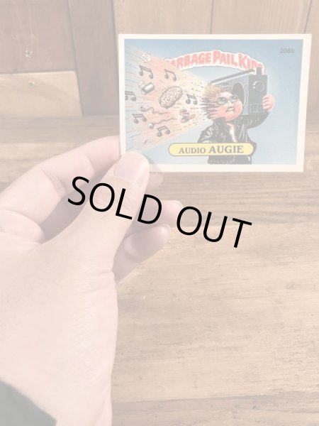 トップス社製のガーベッジペイルキッズの80年代ビンテージステッカーカード