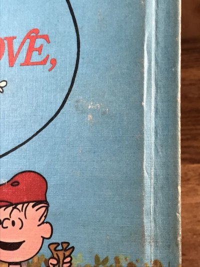 画像2: Snoopy Peanuts Gang “You're In Love Charlie Brown” Picture Book　スヌーピー　ビンテージ　絵本　ピーナッツギャング　60〜70年代
