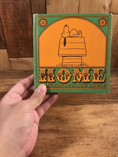 画像3: Peanuts Snoopy “Home Is On Top Of A Dog House” Picture Book　スヌーピー　ビンテージ　絵本　ピーナッツギャング　60年代
