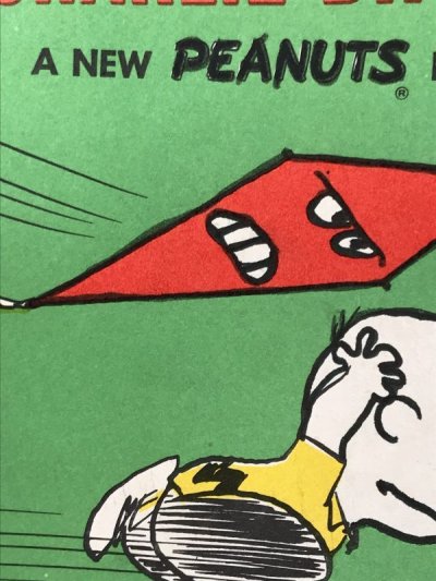 画像1: “Go Fly A Kite,Charlie Brown” A New Peanuts Comic Book　スヌーピー　ビンテージ　コミックブック　ピーナッツギャング　60年代