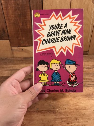 画像3: Snoopy Peanuts Gang “You're A Brave Man,Charlie Brown” Comic Book　スヌーピー　ビンテージ　コミックブック　漫画本　60〜70年代