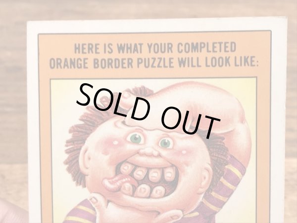 Topps社製のガーベッジペイルキッズの80’sヴィンテージカードシール